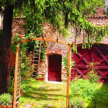 La Corte Del Castello לינה וארוחת בוקר *